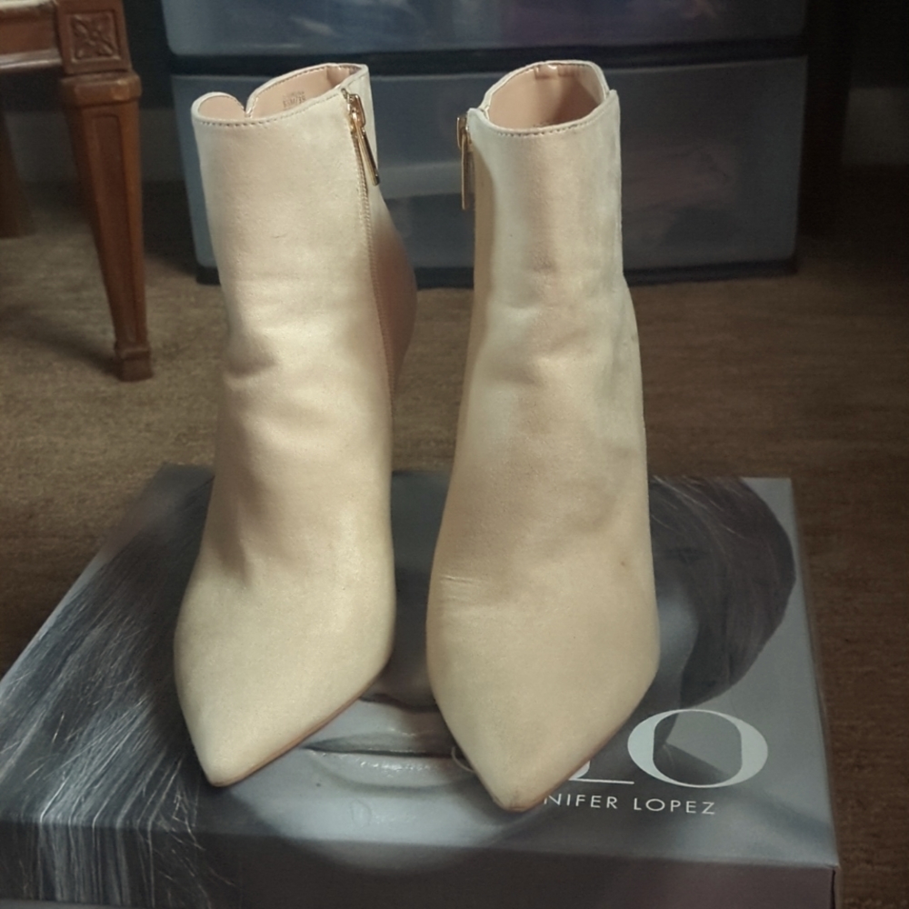 J Lol booties